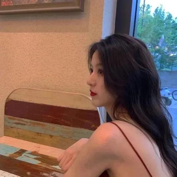 剧透未来老公竟是他